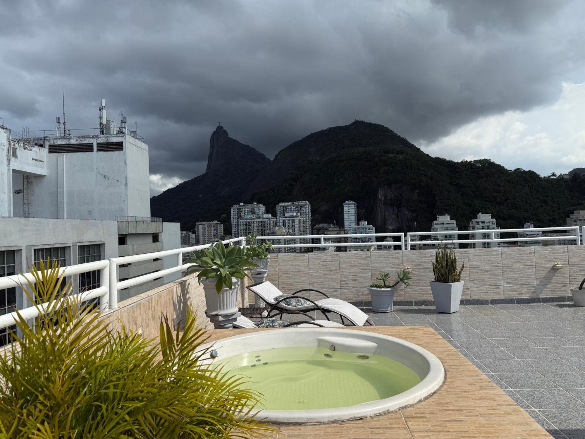 Penthouse Apartment