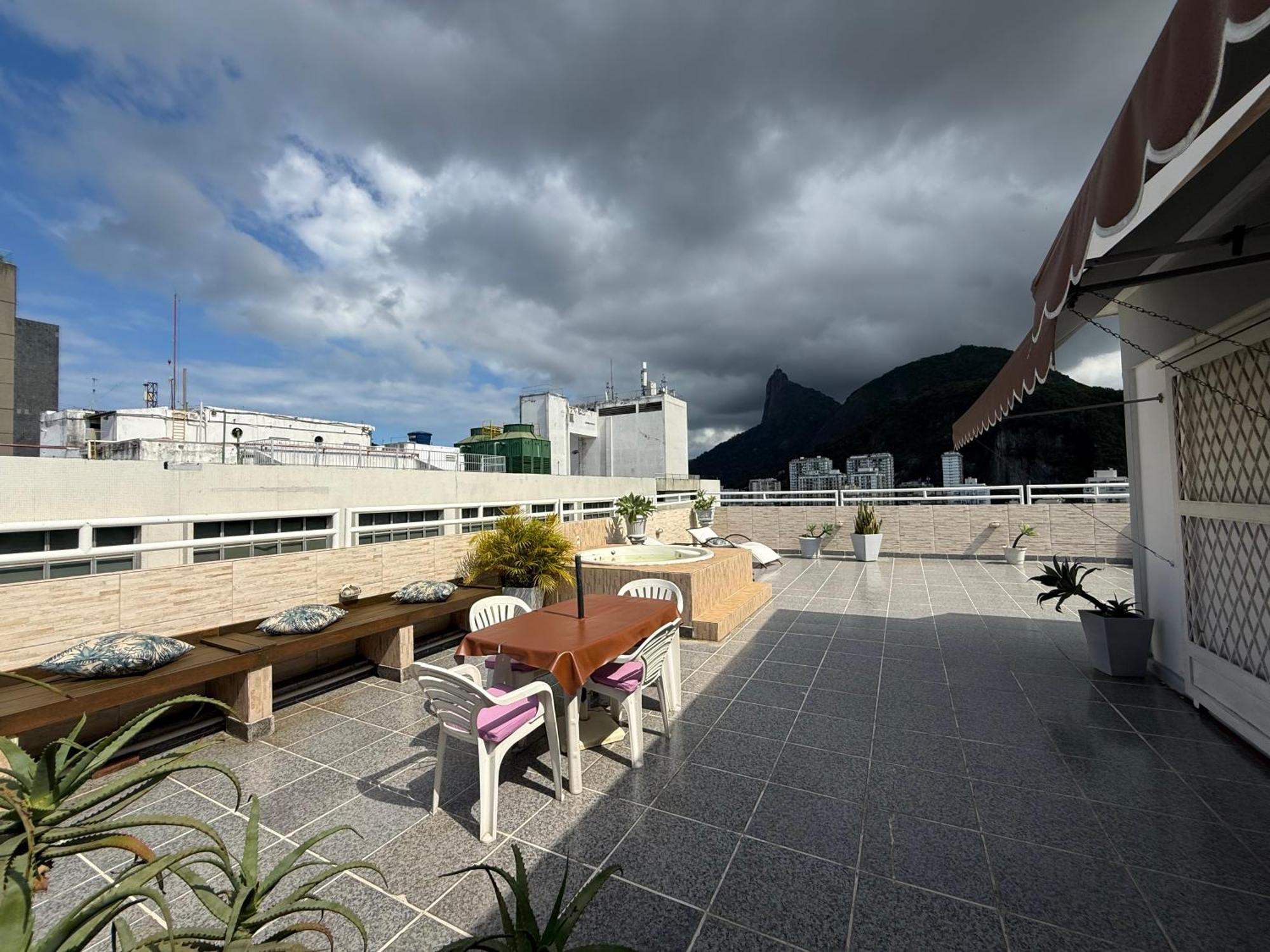 Penthouse Apartment